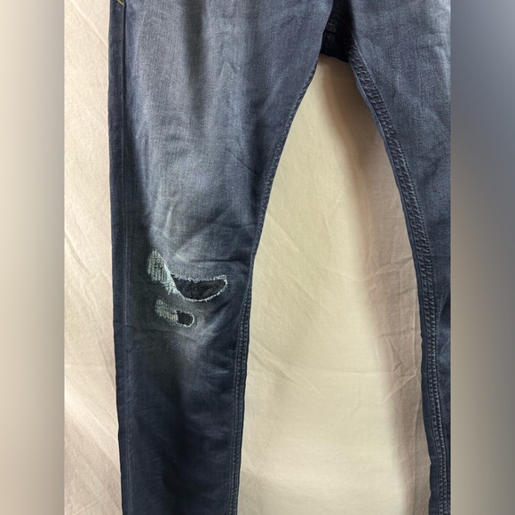 Diesel THAVAR SP-NE 0676E Slim-Skinny Distressed  Jogg Jeans - Picture 3 of 8